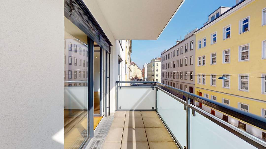 Hochwertige 3-Zimmer-Wohnung mit 2 Balkonen und PKW-Stellplatz - nächst Wattgasse