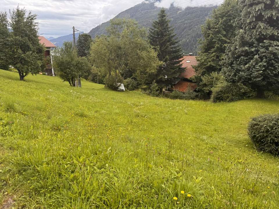 Ihr Baugrundstück in idyllischer Lage oberhalb von Radenthein, St. Peter, mit Bergblick!