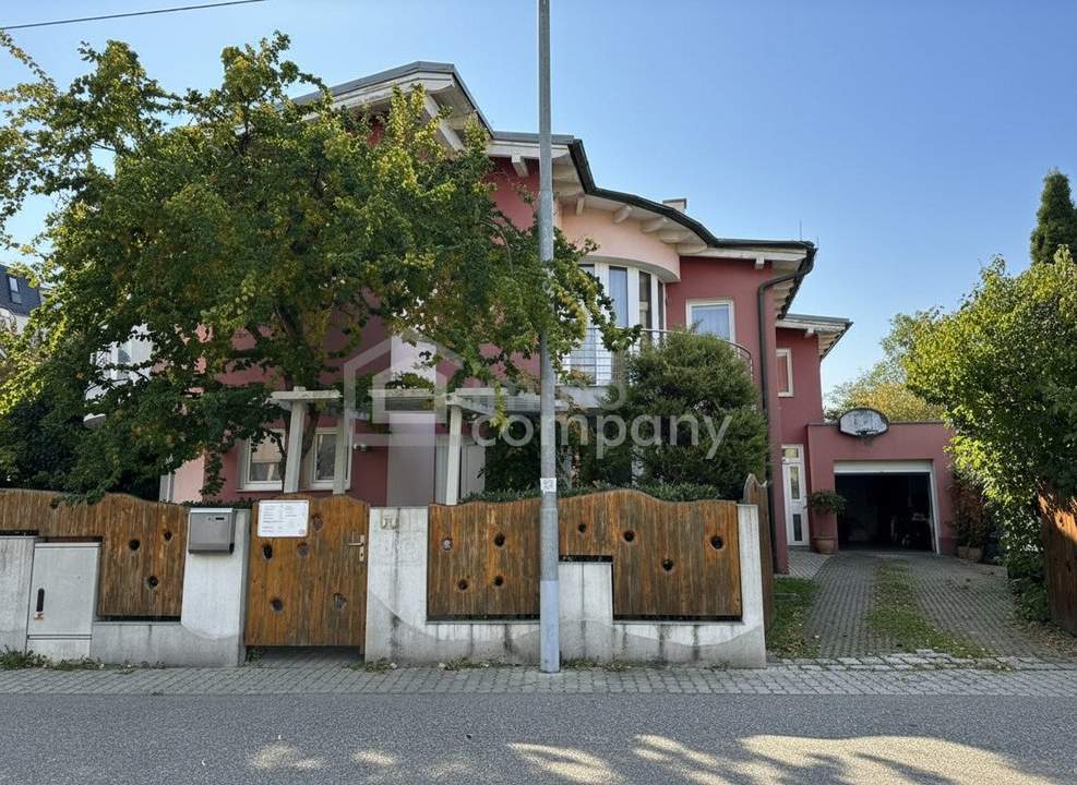 Exclusives Einfamilienhaus in Wien mit Pool – Ihr neues Zuhause!