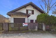 Sanierungsbedürftiges Haus mit schöner Aussicht in ruhiger Lage in Oberkirchbach zu kaufen!