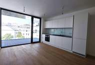 HOCHWERTIGE 2-ZIMMER DG WOHNUNG AM NASCHMARKT