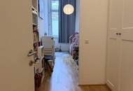 Dreizimmerwohnung - hohe Räume, Topausstattung im Stadtpalais