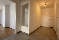 Moderne Neubauwohnung mit 7,77m² Loggia zum INNENHOF nahe Akademiepark