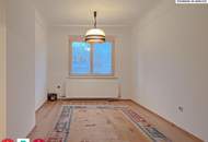 RESERVIERT! Ausbaufähiges Einfamilienhaus mit Pool + saniertes Nebengebäude mit zwei separaten Wohneinheiten