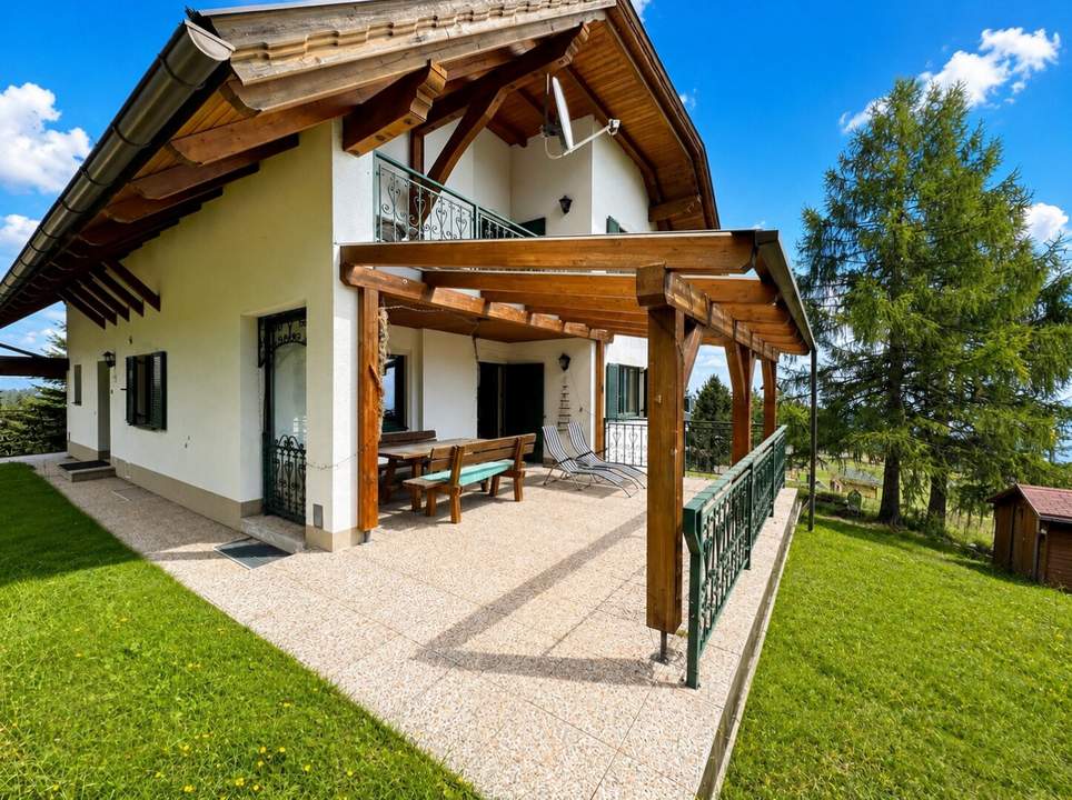 Jetzt 5 % Preisvorteil sichern! SKI IN/OUT - TRAUMLAGE ! 90 m2 FERIENWOHNUNG !! Zweitwohnsitz!! Apartments direkt an der Skipiste – Hochrindl