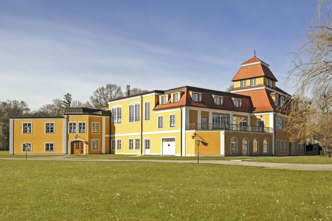 Exklusives Herrenhaus mit historischem Charakter und weitläufigem 6,58ha Grundbesitz