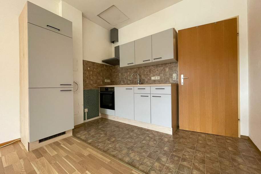 PROVISIONSFREI: 1 Zimmerwohnung direkt am Hauptplatz ++ Knittelfeld ++, Wohnung-miete, 307,09,€, 8720 Murtal