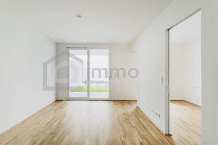 Schöne und moderne Wohnung mit eigenem Garten 25 m2 und Terrasse 12 m2! 15. Bezirk. U3 und U6!, Wohnung-kauf, 280.000,€, 1150 Wien 15., Rudolfsheim-Fünfhaus