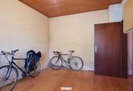 Einfamilienhaus mit großem Grundstück und Teilungsmöglichkeit in Gemeinlebarn
