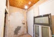 Sanierungsbedürftige 4-Zimmer Wohnung I Unmittelbar an der U3