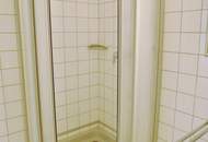 Großzügige 2 Zimmerwohnung am Roten Hof!