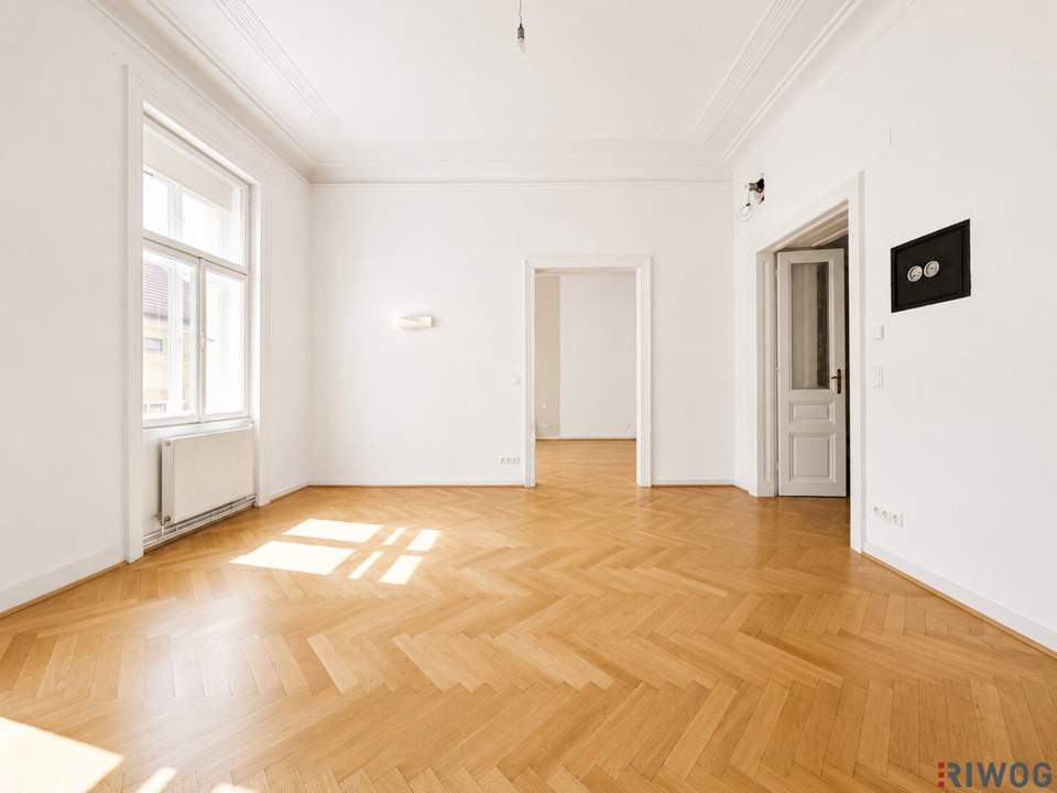 Toplage in Naschmarktnähe | unbefristete 3-Zimmer-Altbauwohnung mit Einbauküche | zentrale Luftwärmepumpe