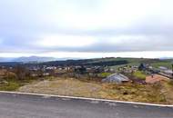 Sonniges Traumgrundstück mit toller Aussicht!