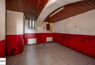 sanierungsbedürftiges Geschäftslokal im Souterrain – 72 m² Nutzfläche im Altbau mit straßenseitigem Zugang