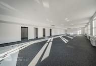 Erstbezug! Geräumiges 5-Zimmer Büro in Toplage