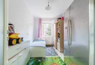 Familienwohnung in der Stadt – 4 Zimmer mit Balkon