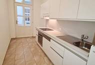 INNENSTADTLAGE, Spiegelgasse, 95 m2 Altbau mit Balkon, 2 Zimmer, Komplettküche, Wannenbad, Parketten, 4. Liftstock, Am-Graben-Nähe