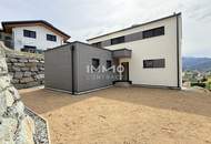 Modernes Griffner-Architektenhaus mit Burgblick