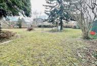 Traumhaftes 932m² Baugrundstück mit sanierungsbedürftigem ca. 150m² Einfamilienhaus mit Garage in bester Lage Nähe Mühlwasser