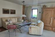 Wunderschöner Dreikanthof in Ruhelage mit Reithalle