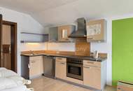 Charmantes Großzügiges Haus in Oberndorf mit 2 Wohneinheiten.