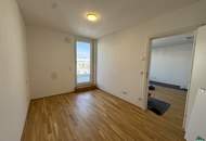 Moderne 2-Zimmer-Wohnung mit Balkon nahe U1 Rennbahnweg