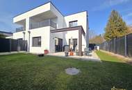 TOPCHANCE! SCHLÜSSELFERTIGER ZIEGEL-NEUBAU. ZAHLREICHE EXTRAS! EXQUISITE TEILMÖBLIERUNG VON SCHÜLLER-KÜCHEN UND BURGBAD.