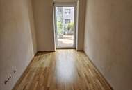 Familienhit! Traumhafte 4 - Zimmer Wohnung mit 63 m² südseitiger Terrasse und Carport