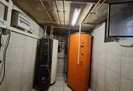 Sehr gepflegtes EFH, Teilkeller, Wintergarten mit Kaminofen, Sonnenterrasse, Sackgasse