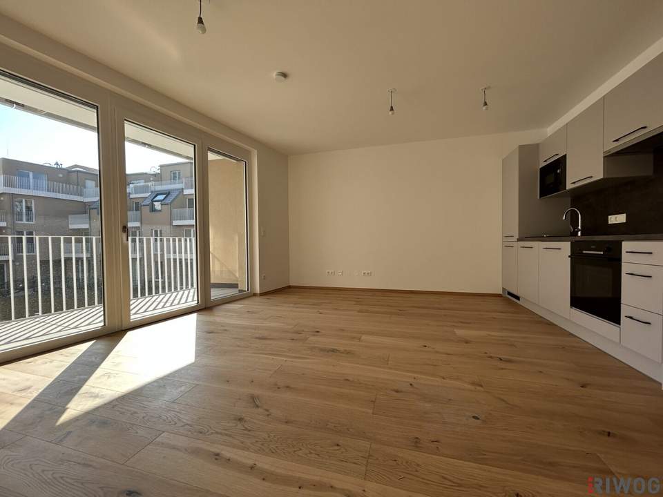 ERSTBEZUG *** Nähe U2 Aspernstraße *** 2-Zimmer mit Balkon *** an der Großenzersdorfer Straße