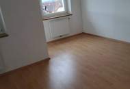 "Genießen Sie Ihren Ruhestand!" 3 Zi - Wohnung m. Balkon u. Küche