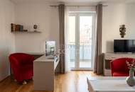 Anspruchsvoll kernsanierte, neuwertige 2-Zi-Balkonwohnung in Ruhelage nahe U6 Niederhofstrasse