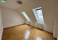 Hofseitige DG-Wohnung mit Terrasse in Sechshaus - 5 Gehminuten zu U4 und U6!