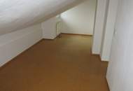 Gemütliche 2 Zimmer Mietwohnung in Puch mit Balkonen und Stellplätzen