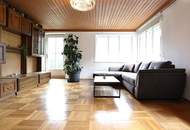 Ein-/Zweifamilienhaus mit Aussicht und Garage auf 788 m² Grund