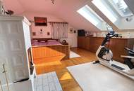 Großzügiges Wohnhaus – liebevoll gestaltet mit viel Platz für Jung und Alt