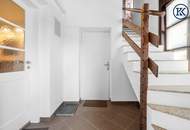 Charmantes Bauernhaus mit großem Grundstück, langgezogenem Hof, 2 Wohnungen und einem Swimmingpool