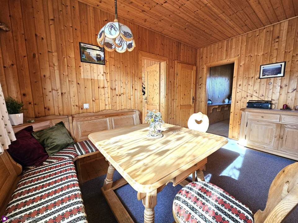 Sie sehen sich nach Ruhe..? Dann Herzlich willkommen in Ihrem neuen Haus!