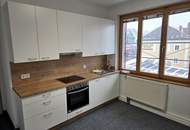 Helle Büroräume in Zentrumsnähe in Haag zu vermieten