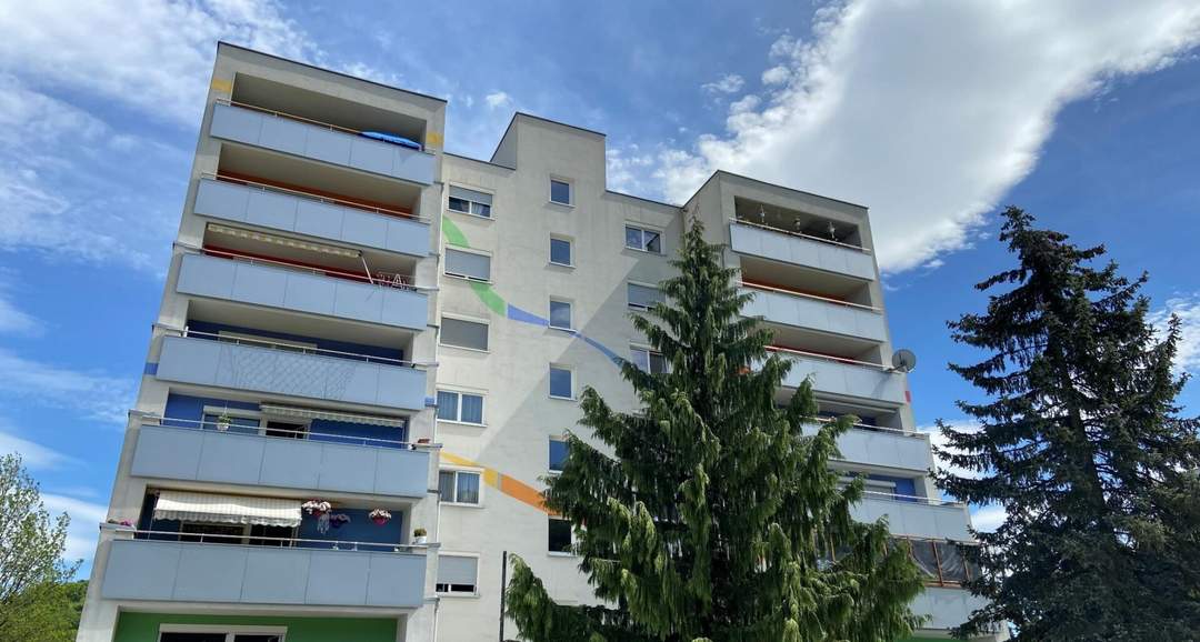 UNBEFRISTET! Schöne Wohnung mit toller Loggia!