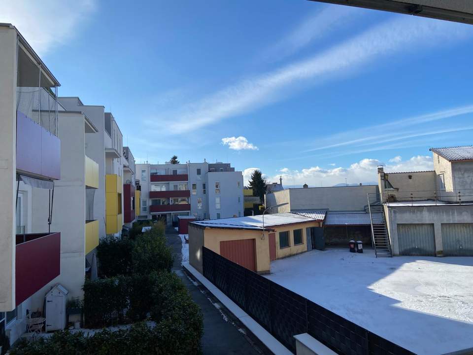 Moderne 3-Zimmer-Genossenschaftswohnung in ruhiger Hoflage und Tiefgarage!