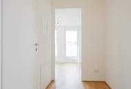 ERSTBEZUG: 2-ZIMMER DG-TRAUM MIT TERRASSE!