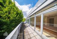 Wunderschöne 4 - Zimmer Wohnung mit Terrasse und 2 Balkonen