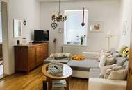 3-ZIMMER-WOHNUNG - 70 m² Wfl. ERDGESCHOSS SCHÖNE AUSSICHT – RUHIGE LAGE UNMITTELBAR an der TRAUN Terrasse / Garten / Carport