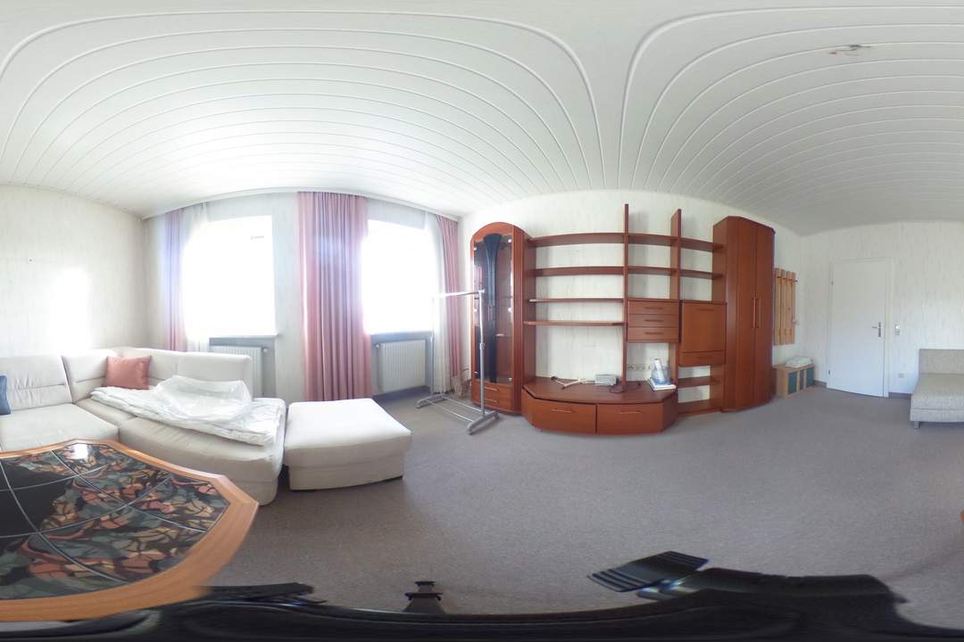 Wohnhaus mit Wintergarten, Garage und Stadl auf über 3.500 m² Gesamtgrundstücksfläche!