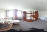 Wohnhaus mit Wintergarten, Garage und Stadl auf über 3.500 m² Gesamtgrundstücksfläche!