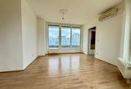 Grandiose Dachgeschosswohnung mit 2 großen Terrassen und außergewöhnlichem Grundriss!