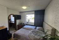 Schönes Einfamilienhaus mit sonnigem Garten, Pool, Garage und Carport sowie Hobby-Werkstatt in 4030 Linz