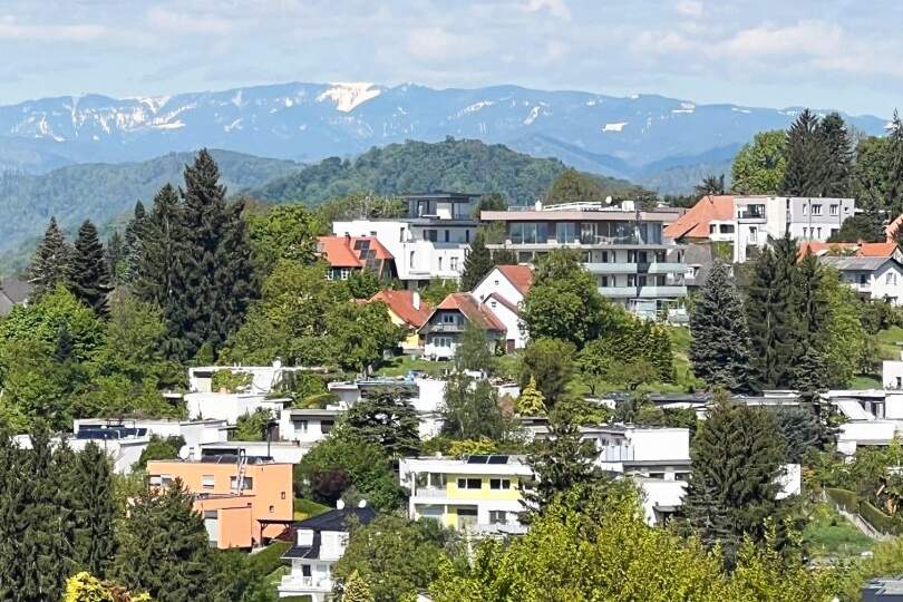 Sehr schöne 2-Zimmerwohnung mit Balkon und Parkplatz in erhöhter Lage in Waltendorf!, Wohnung-miete, 646,00,€, 8010 Graz(Stadt)
