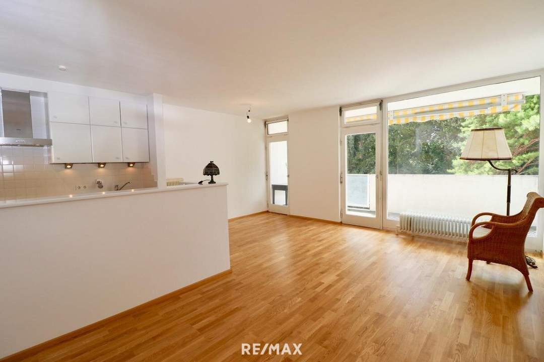 Gemütliche 3 Zimmer Wohnung mit großem Balkon und Blick ins Grüne!